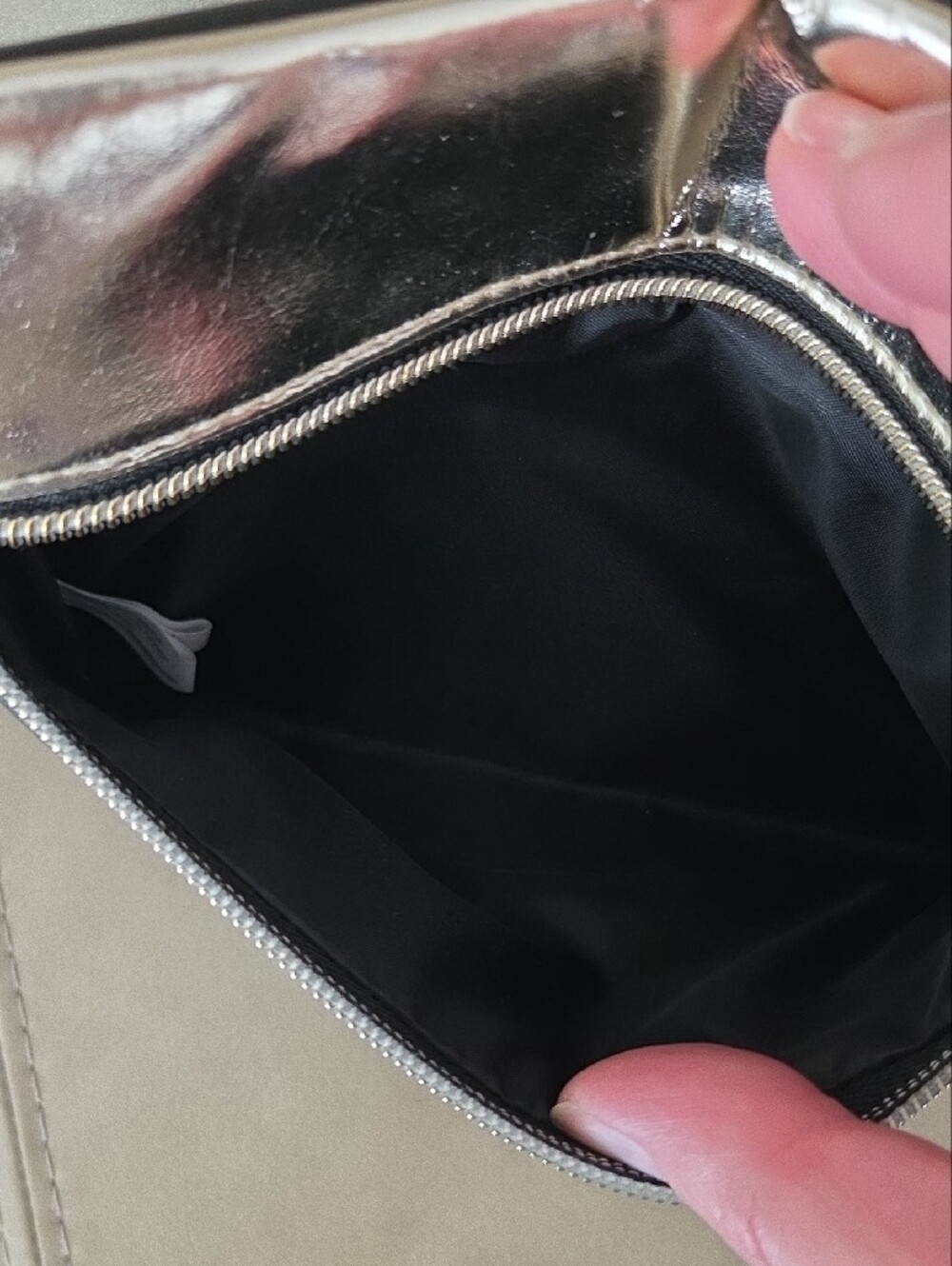 Shiseido Black and Gold Fold-Top Makeup Pouch - Picture 4 of 6
